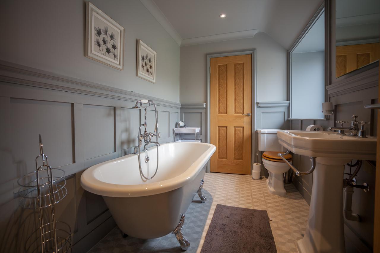 Ludlow - Linnet House - Well Presented Townhouse With Parking - Perfect Location For Exploring On Foot, Sleeps Up To 8 Guests - Hosted By Rentmyhouse Εξωτερικό φωτογραφία